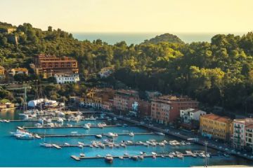 Bando per la vendita delle ex Scuole Elementari di Porto Ercole